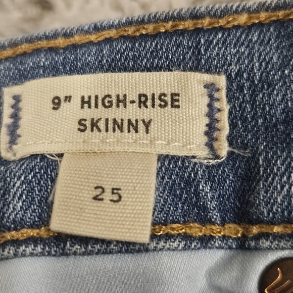 Madewell Sz 25 9" High Rise Skinny Distressed Raw Hem Light Wash Stretch Jeans - Picture 13 of 14